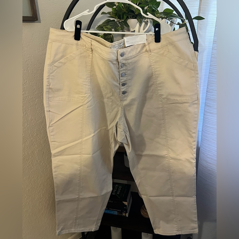 Cato Cream Ankle Pants